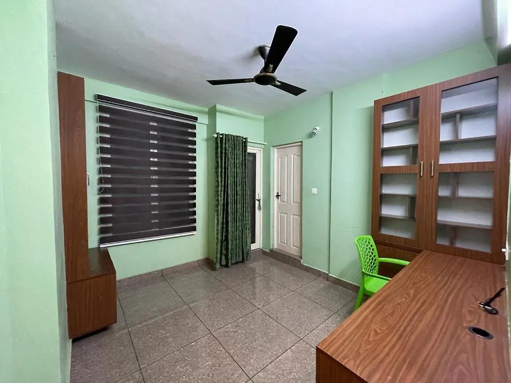 Fully Furnished 3 Bhk Apartment Near Amrita Aster Cimar Hospitals Edappally-E1 Kochi