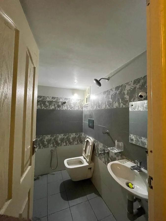 Fully Furnished 3 Bhk Apartment Near Amrita Aster Cimar Hospitals Edappally-E1 Коччи